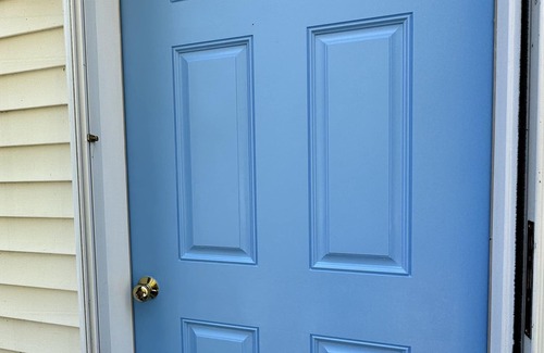 Meredith House | Kayak, walk or swim to Meredith town center
