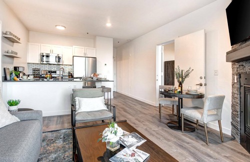 Park City Condo | KBM Resorts | Lodge at Stillwater | 3 min drive to Deer Valley East, Balcony with gorgeous views, pool, hot tubs, gym! MAS-2062