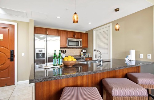 Kaanapali Condo | KBM Resorts | Spacious 3-Bedroom Honua Kai Collection | Multi Unit Listing | Same Floor | Ocean Views + 2 Free Rental Cars! HKH-516/20