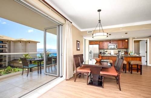 Honokowai Condo | KBM Resorts | Spacious 5-Bedroom Honua Kai Collection | Multi Unit Listing | Same Floor | Ocean Views | 3 Free Rental Cars! HKH-406/09/23