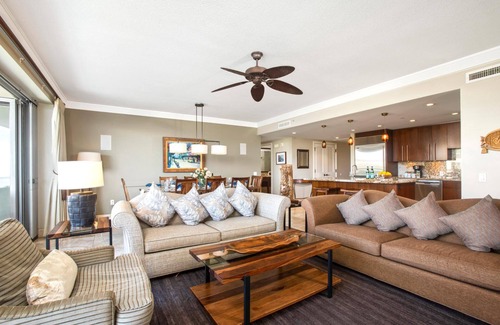 Honokowai Condo | KBM Resorts | Spacious 4-Bedroom Honua Kai Collection | Multi Unit Listing | Same Floor | Ocean Views | 2 Free Rental Cars! HKH-503/16