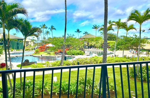 Hanamaulu Apartment | KBR 3204 · Idyllic Yet Simple Oceanfront Resort Stay