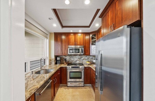 Napili Condo | KBV 35G2 LUXE OceanFront w Oceanview | Lanai | AC
