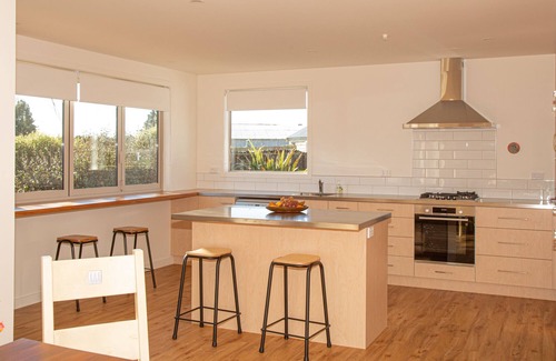 Methven House | Kea Cottage - perfect South Island ski base or tranquil summer retreat
