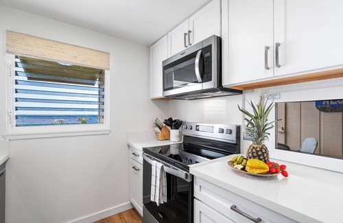 Kahaluu Bay Condo | Keauhou Kona Surf & Racquet 188: Renovated Oceanfront Retreat