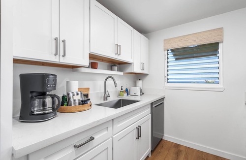 Kahaluu Bay Condo | Keauhou Kona Surf & Racquet 188: Renovated Oceanfront Retreat