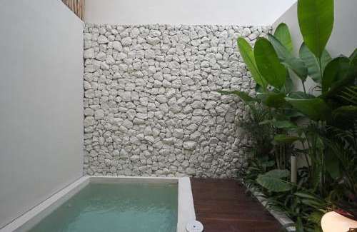 Kediri Hotel | Kedungu Village by Hello Summer