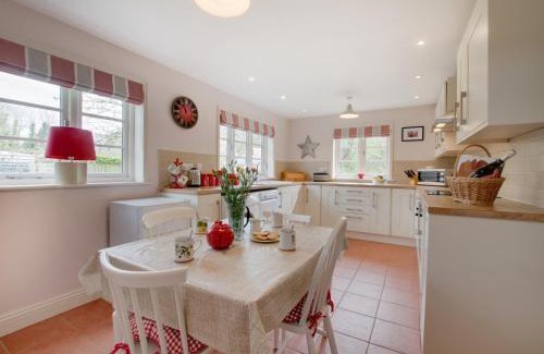Foxley House | Keepers Cottage