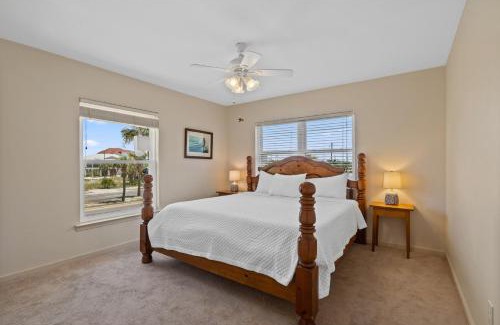 Villa Primera House | Keepin' It Reel Beach House