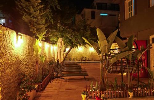 Tokoglu Hotel | Kekik Alaçatı Otel