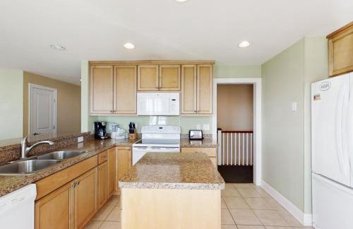 Atlantic Beach House | Kellum