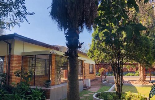 Greater Johannesburg Metropolitan Area House | Kelmatic Guest House