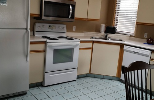 Central Okanagan House | Kelowna Timeshare July Rental for 1 Week
