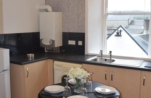 Falkirk Apartment | Kelpies Serviced Apartments McDonald- 2 Bedrooms