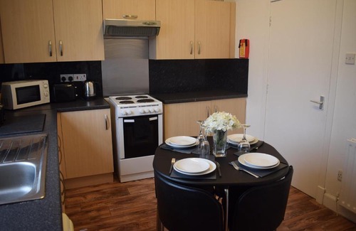 Falkirk Apartment | Kelpies Serviced Apartments McDonald- 2 Bedrooms