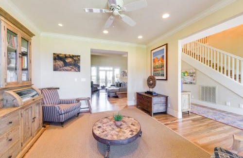 Kelseyville Villa | Kelseyville Home with Private Pool and Vineyard Views!