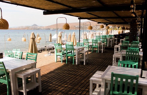 Ortakent Apartment | Kemancı Suites & Restaurant & Beach