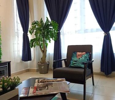Bandar Kota Bharu Apartment | Ken1606 Home - Centre of KB, WIFI, 6 to 8 pax