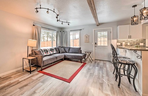 Kenai House | Kenai Home w/Fireplace < 10 Mi to Big Eddy!