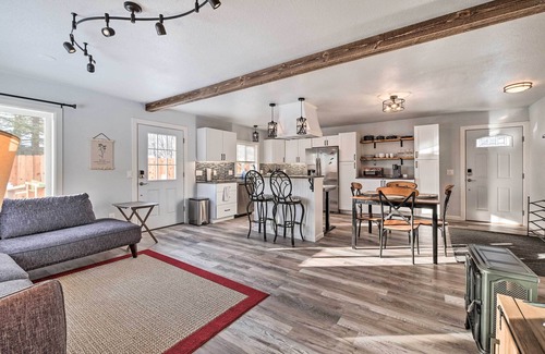 Kenai House | Kenai Home w/Fireplace < 10 Mi to Big Eddy!