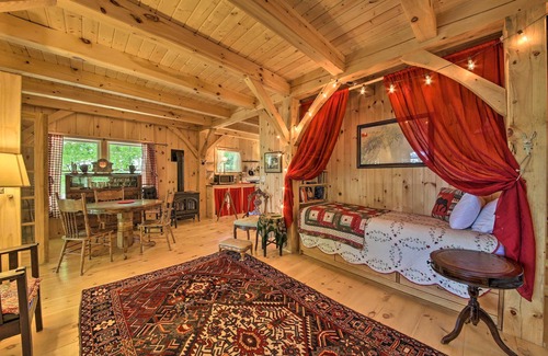 Bath Cottage | Kennebec River Cottage; 1/4 Mi to Boat Ramp!
