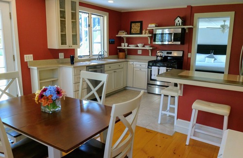 Kennebunkport Apartment | Kennebunkport Beauty!