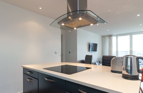 Docklands Apartment | Kenny Apartment | ExCeL Centre | O2 Arena