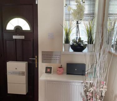 Kensal Green House | Kensal Lodge Guest House