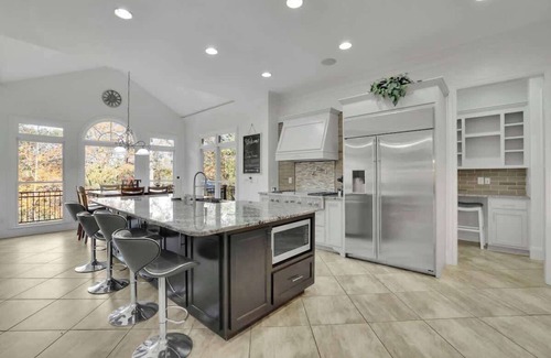 Sandy Springs House | Kenstone 7,500 SQFT - Sauna, Bar, Pool, PuttPutt