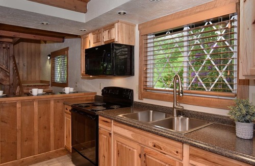 Seven Springs Cabin | Kenswood Cabin at Seven Springs