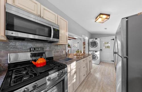 The Pines House | Kent street 54