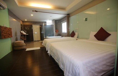 Big Beach House | Kenting Waterfront Hotel