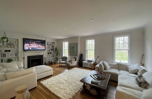 Cherokee Triangle House | Kentucky Derby, PGA & Bourbon Trail Lousiville Historic Home