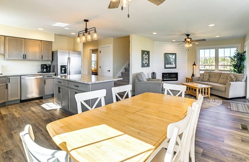 Gilbertsville House | Kentucky Lake Home w/Shared Dock!