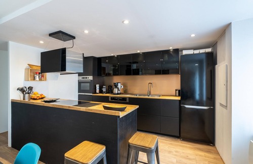 Plouhinec House | Ker Pesketaer - Three Bedroom House, Sleeps 6