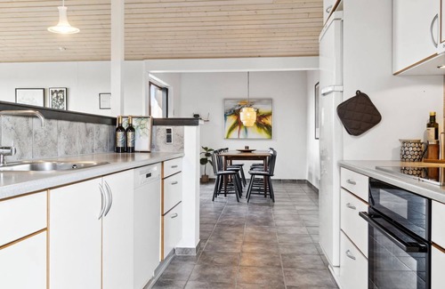 Ronde House | "Kerstin" - 400m from the sea by Interhome