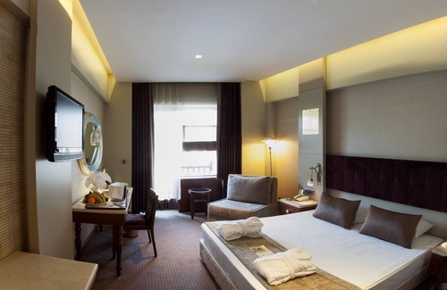 Kukurtlu Mahallesi Hotel | Kervansaray Thermal Convention Center & Spa