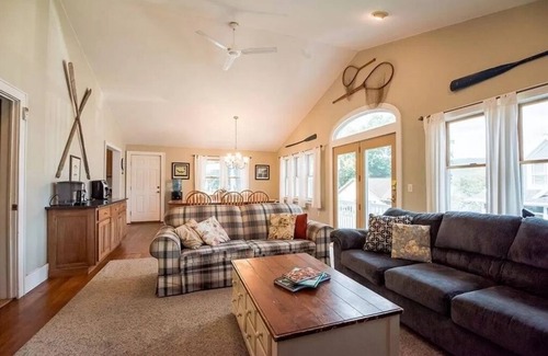 Penn Yan House | Keuka East: Spacious & Comfy
