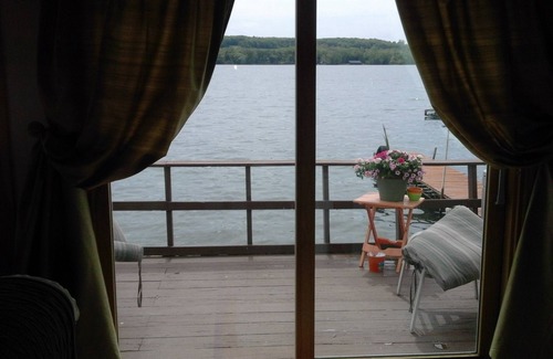 Penn Yan Cottage | Keuka Lake Waterfront Getaway - Finger Lakes/Wine County
