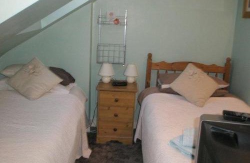Kew Bed & Breakfast | Kew Gardens National Archives Forest Road