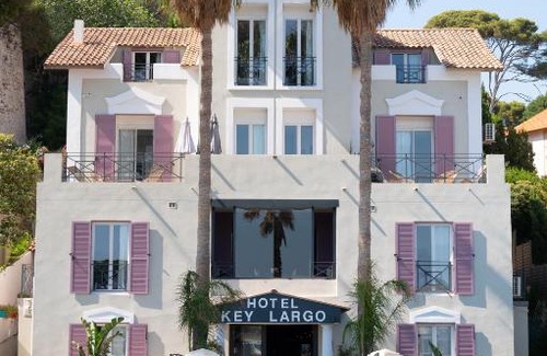 Bandol Hotel | Key Largo
