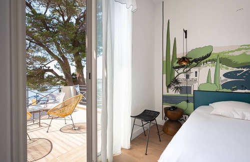 Bandol Hotel | Key Largo
