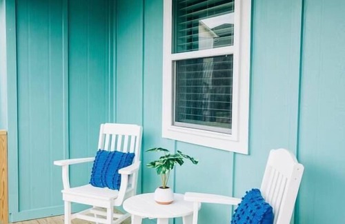 Surf City Apartment | Key West 4- Beach Access - Dog Friendly - Bikes – Grill