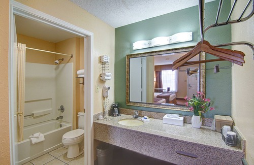 Fairhope Hotel | Key West Inn Fairhope Al
