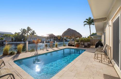 Key Colony Beach House | Keyluxe Retreat