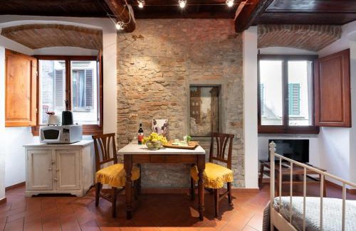 Duomo Apartment | Keys of Italy-CorsoS-9-Studio by Palazzo Vecchio