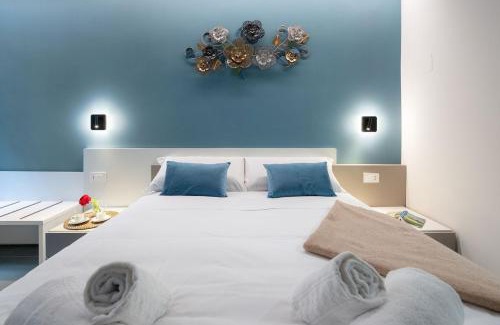 Duomo Apartment | Keys of Italy - Vigna 8 Blu- Newly Renovated Elegant 2 Bedr - Great Central Location in Florence