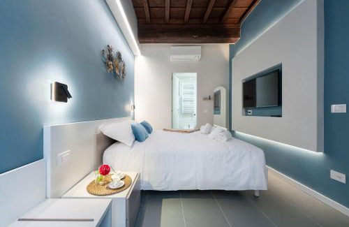 Duomo Apartment | Keys of Italy - Vigna 8 Blu- Newly Renovated Elegant 2 Bedr - Great Central Location in Florence