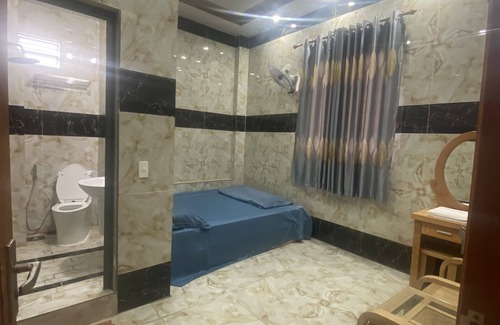 Tan Uyen Town Hotel | Khach San Hoi Nghia