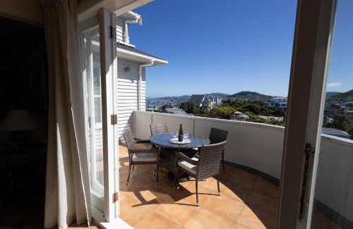 Khandallah Bed & Breakfast | Khandallah Harbour View BnB